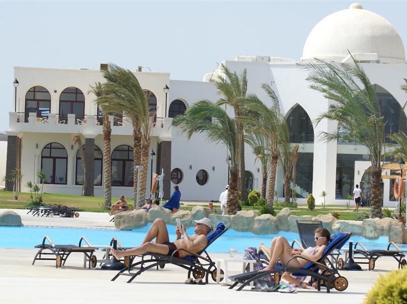 Gorgonia Beach Resort Marsa Alem Dış mekan fotoğraf